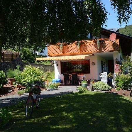 Ferienwohnung Burgblick Bilstein Extérieur photo