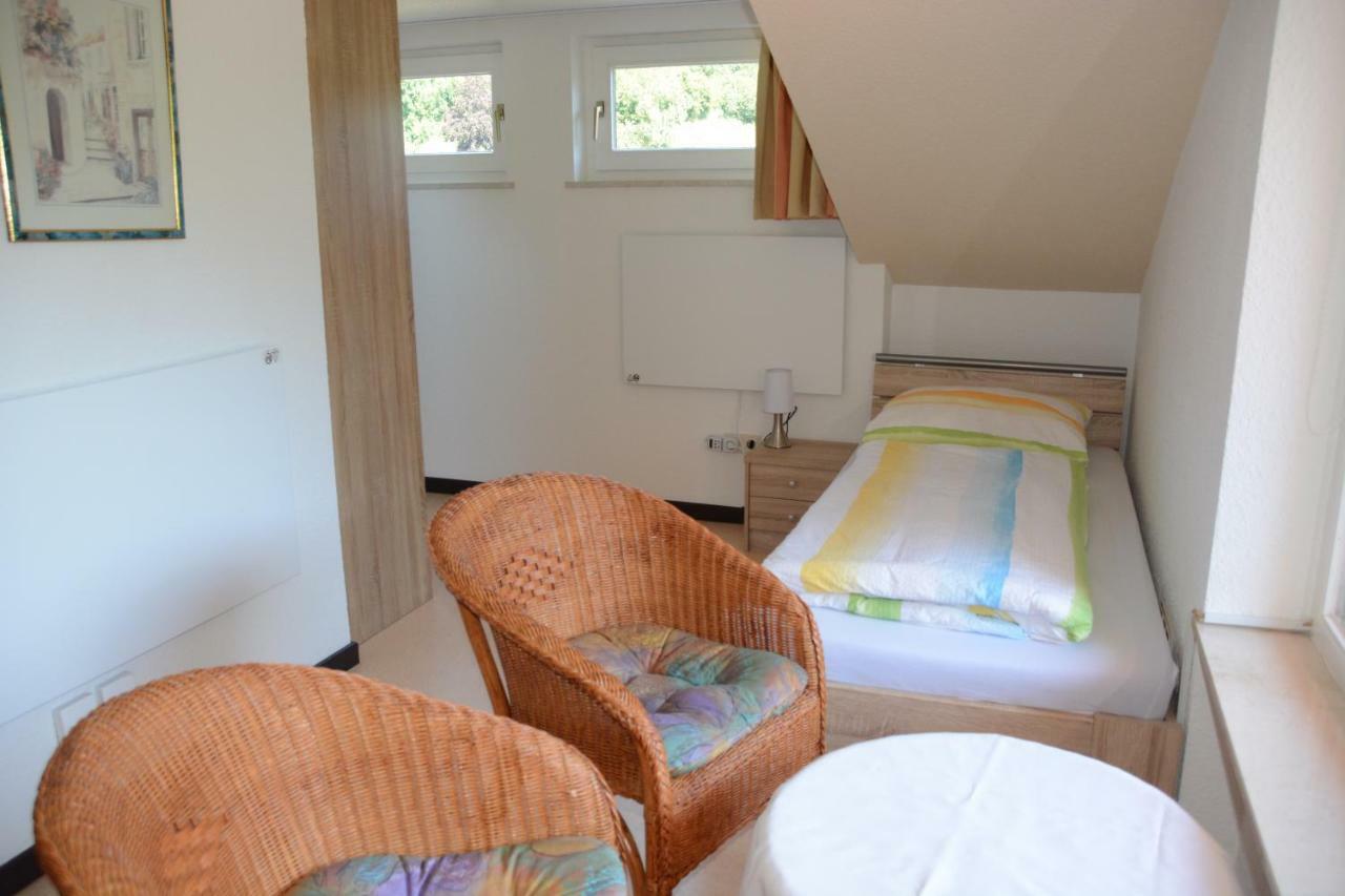 Ferienwohnung Burgblick Bilstein Extérieur photo